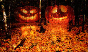 Halloween-Scary-Wood-2